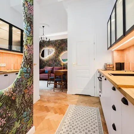 Apartament Flora Design Old Town- Free Parking